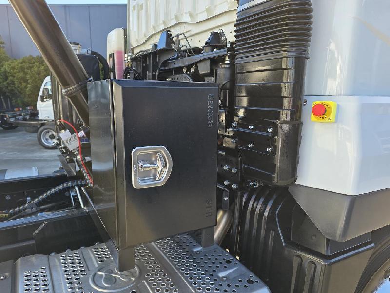 2024 Fuso Shogun FV74 460 