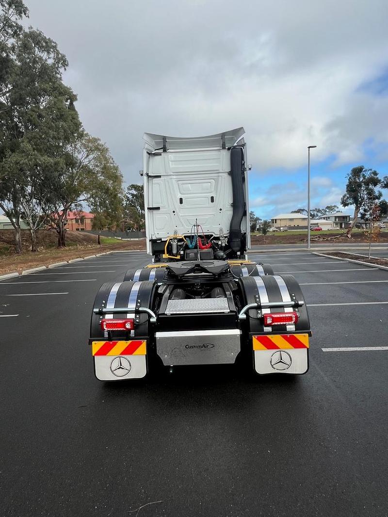 2024 Mercedes-Benz 2663 Actros 