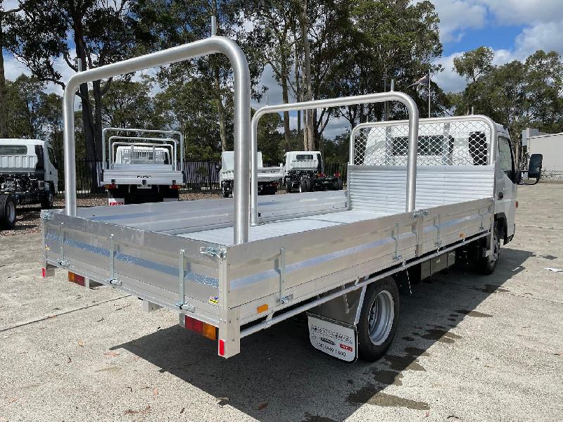 2023 Fuso Canter 515 