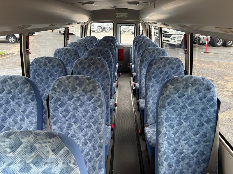 2016 Fuso Rosa Deluxe 25 Seat 