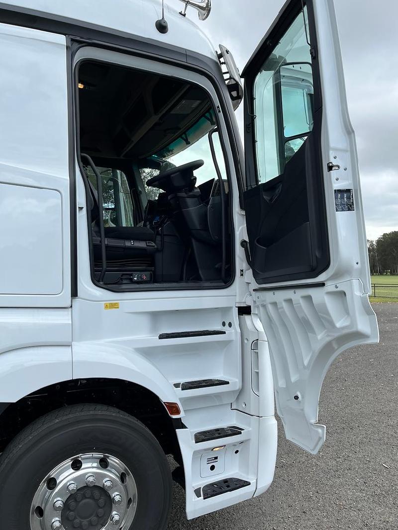 2024 Mercedes-Benz Actros 2663 