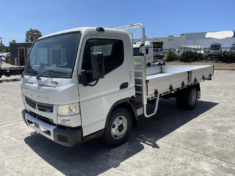 2022 Fuso Canter 615 