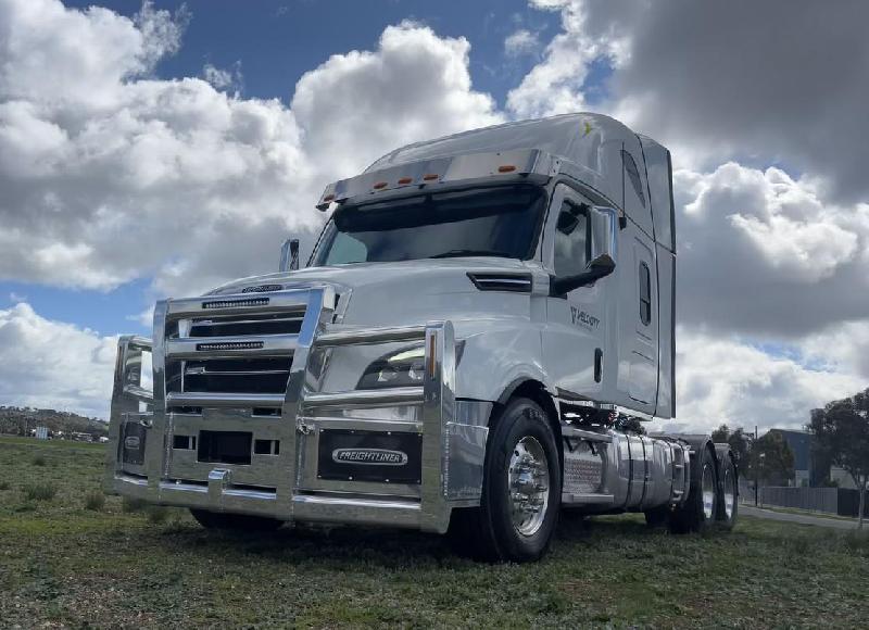 2024 Freightliner Cascadia 126 60" New and Ready to Start Work 