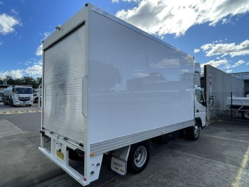 2023 Fuso Canter 515 PANTECH 