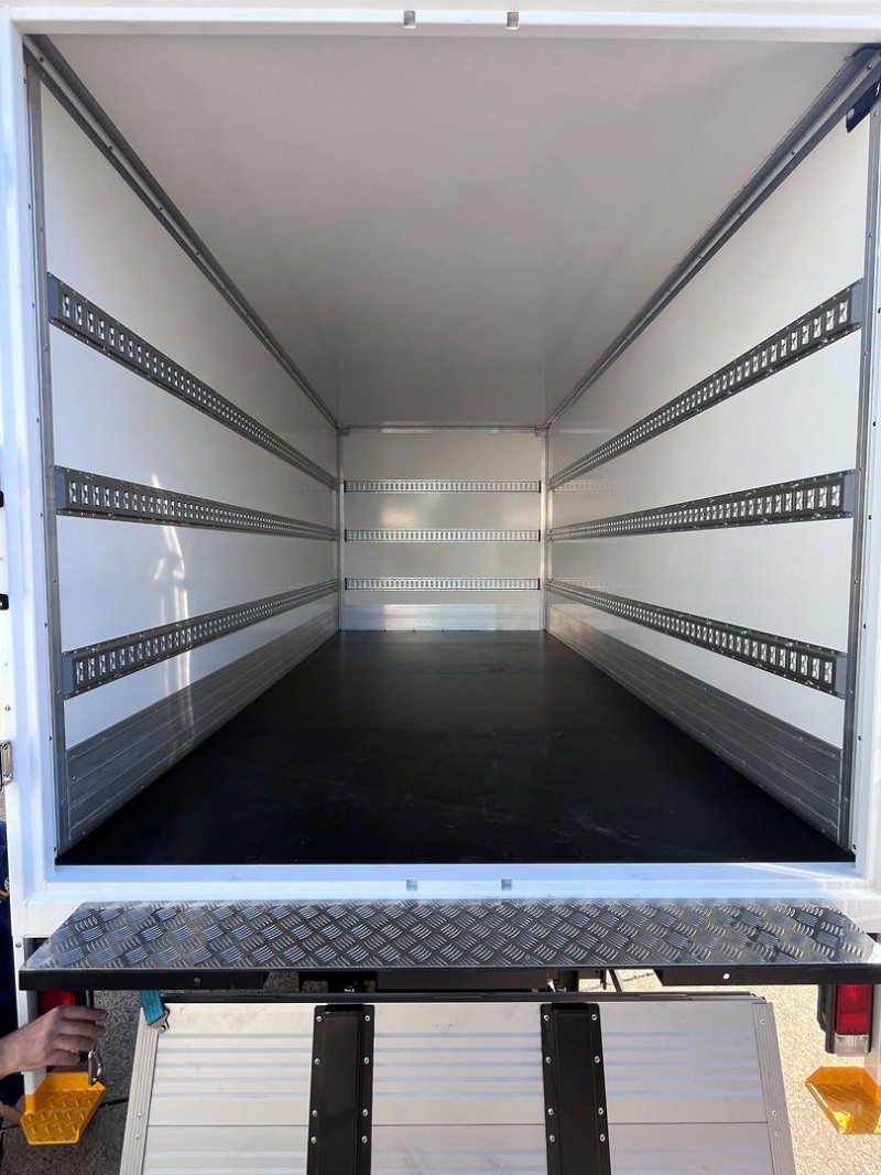 2024 Fuso Canter 515 LIDERKIT LIGHTWEIGHT BODY AND LOADER 