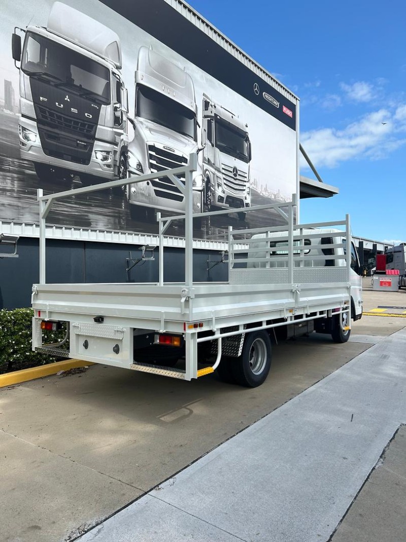 2025 Fuso Canter 615 Canter 615 Concreters Steel Tray 