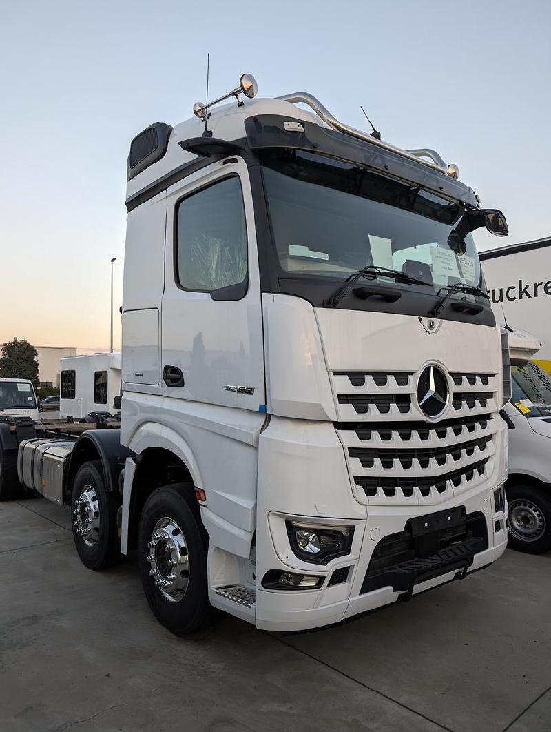 2024 Mercedes-Benz Arocs 3258