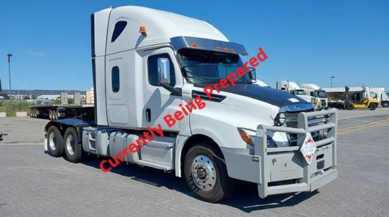 2021 Freightliner Cascadia 