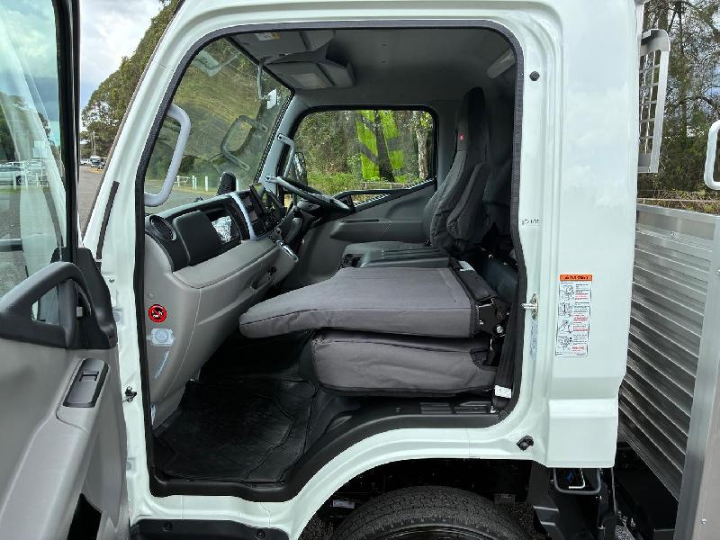 2025 Fuso Canter 515 Alloy Tray Driveaway on a Car License 