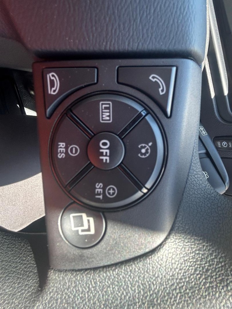 2025 Fuso Fighter 1124 Auto Traytop 