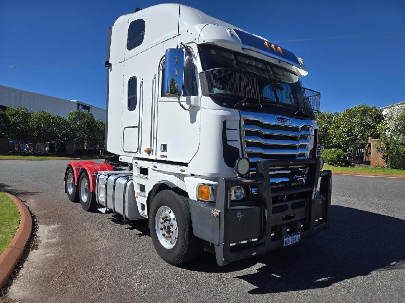 2017 Freightliner Argosy 110