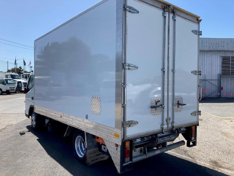 2018 Fuso Canter 515 