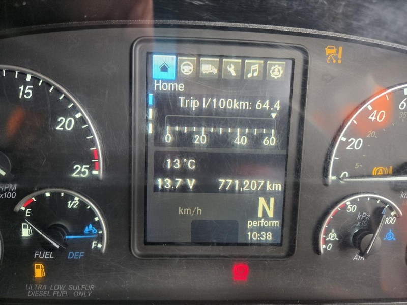 2021 Freightliner Cascadia 126 