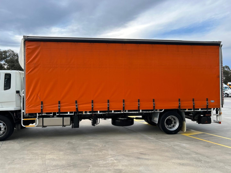 2023 Fuso Fighter 1627 12 Pallet with Tail lift 
