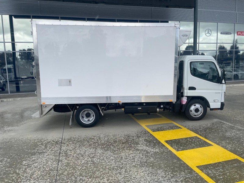 2025 Fuso Canter 515 Fridge 