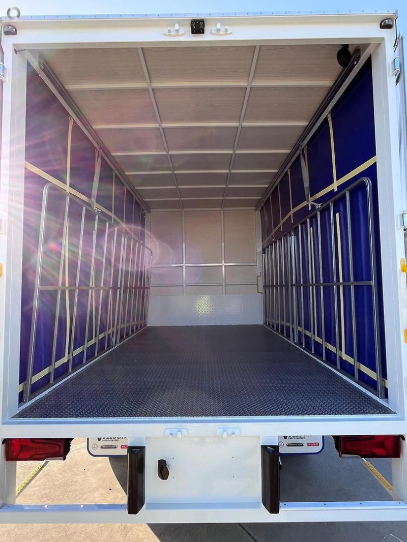 2026 Fuso Canter 815 6 PALLET CURTAINSIDE BODY 