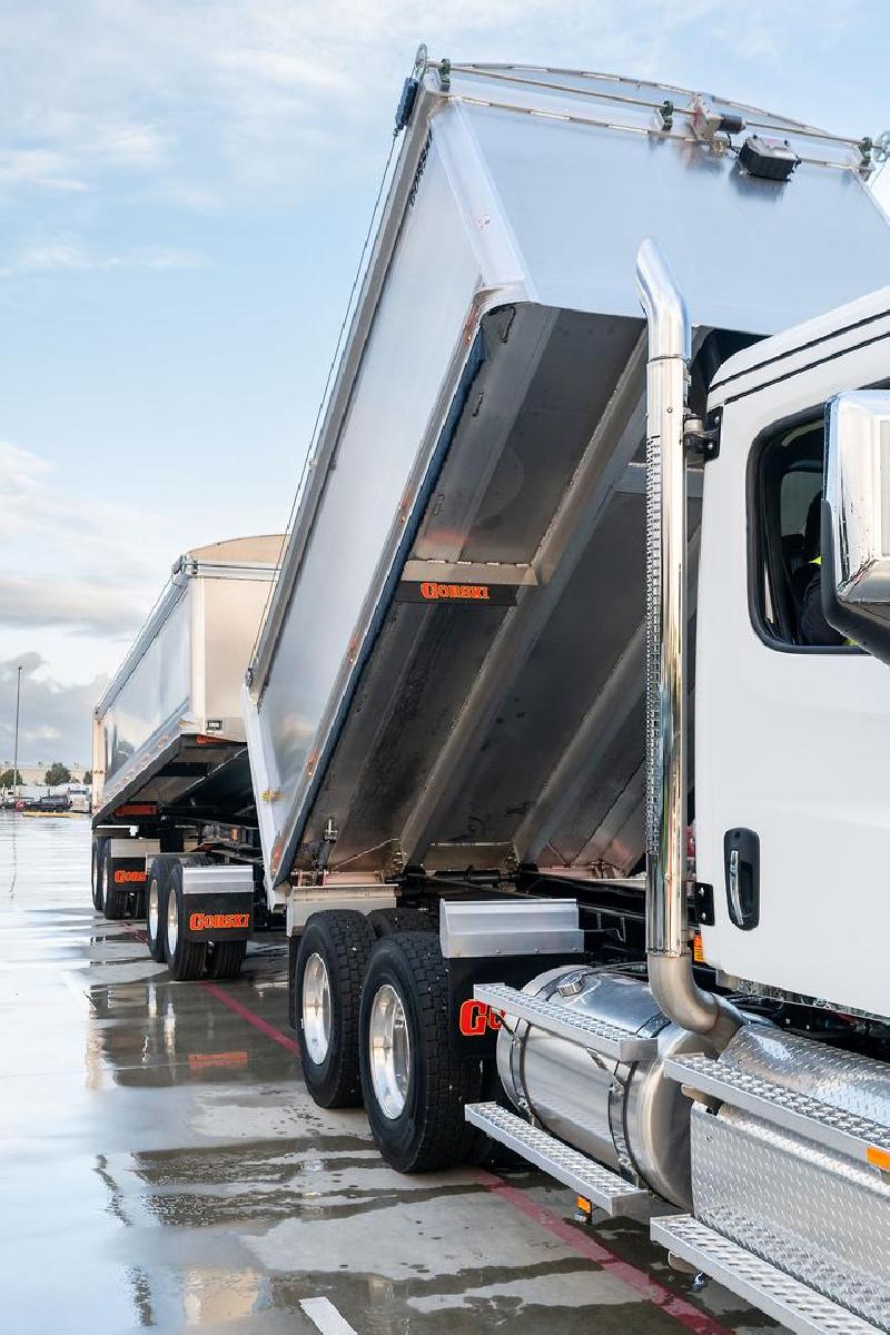 2024 Freightliner Cascadia 