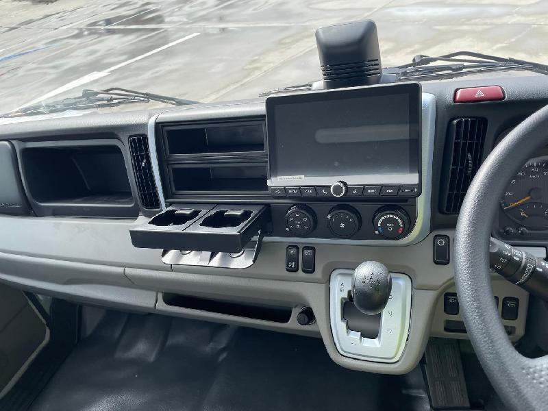 2025 Fuso CANTER 515 515 Wide Cab FRP VAN 