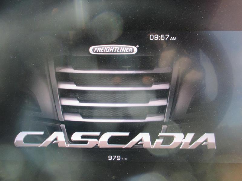 2025 Freightliner Cascadia 126 