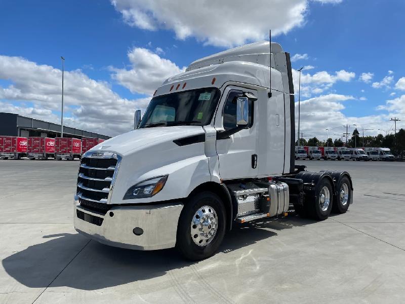 2022 Freightliner Cascadia 116 