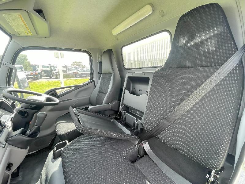 2025 Fuso Canter 615 Tipper White