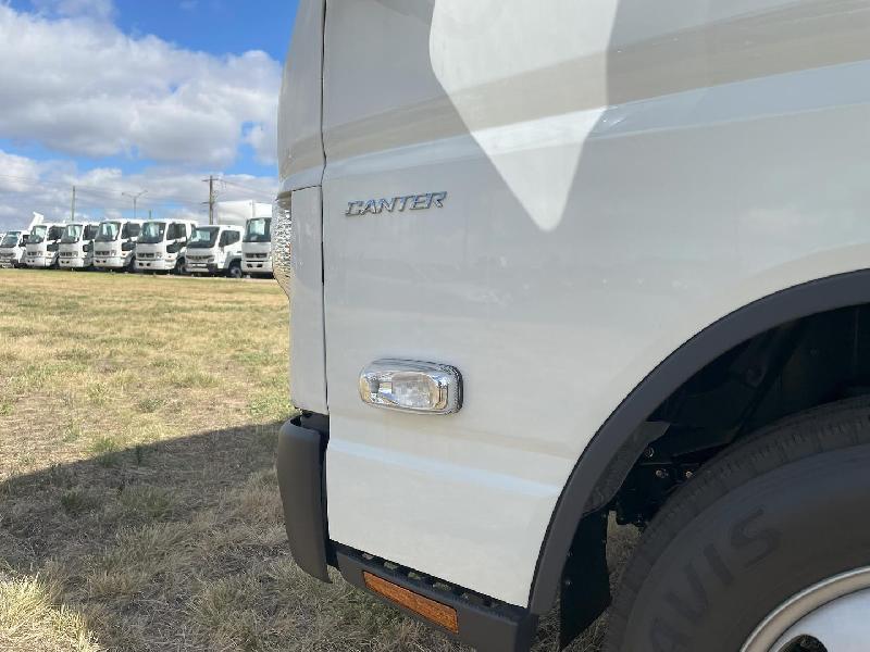 2024 Fuso Canter 515 