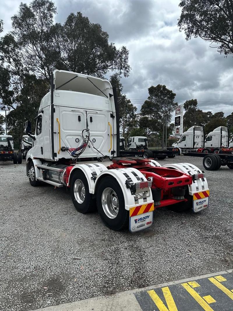 2023 Freightliner Cascadia 116 Freightliner Cascadia 116 