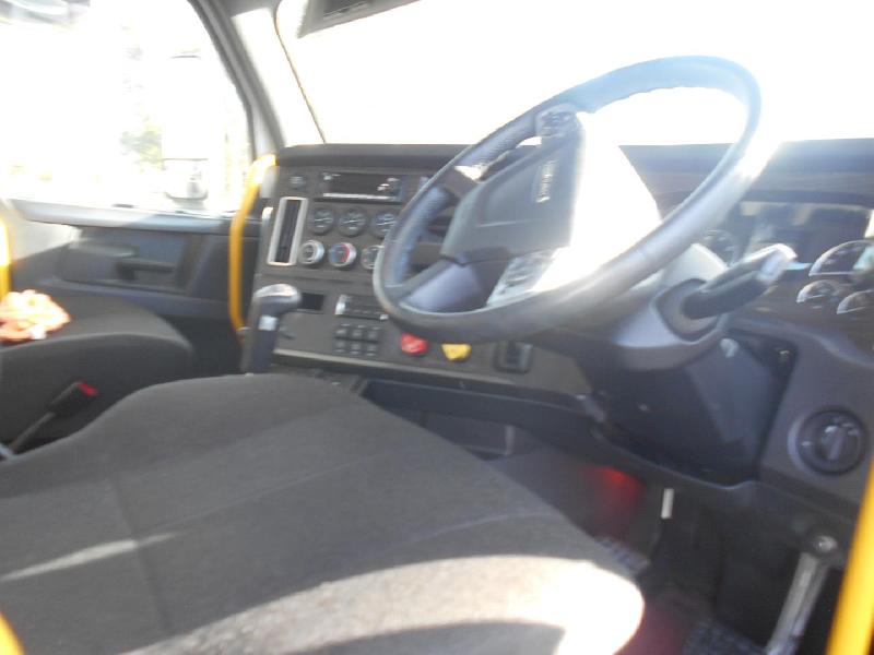 2023 Freightliner Cascadia 126 Tipper 