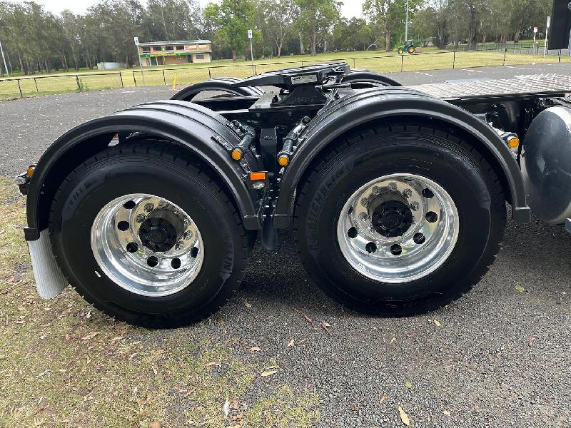 2023 Freightliner Cascadia 116 Need a truck asap we have one ready to go 