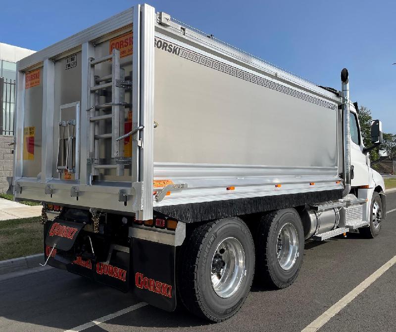 2024 Freightliner Cascadia 126 Tipper 