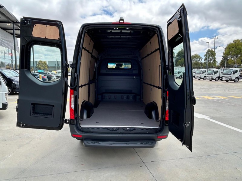 2024 Mercedes-Benz Sprinter 315CDI Medium Wheelbase Auto RWD 