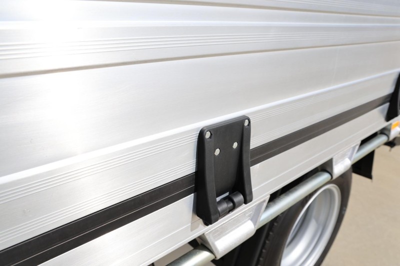 Velocity Truck Centers Australia