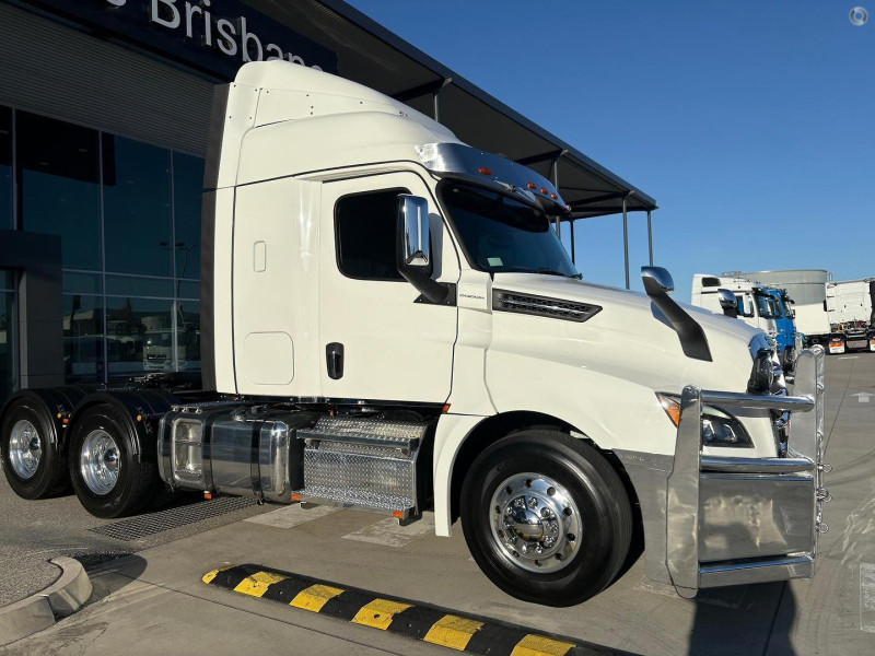 2024 Freightliner Cascadia 126 PRIME MOVER 