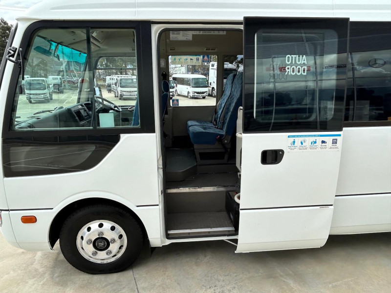 2020 Fuso ROSA 25 Seat 