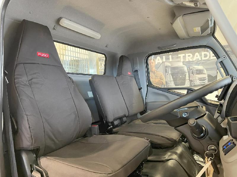2025 Fuso CANTER 515 