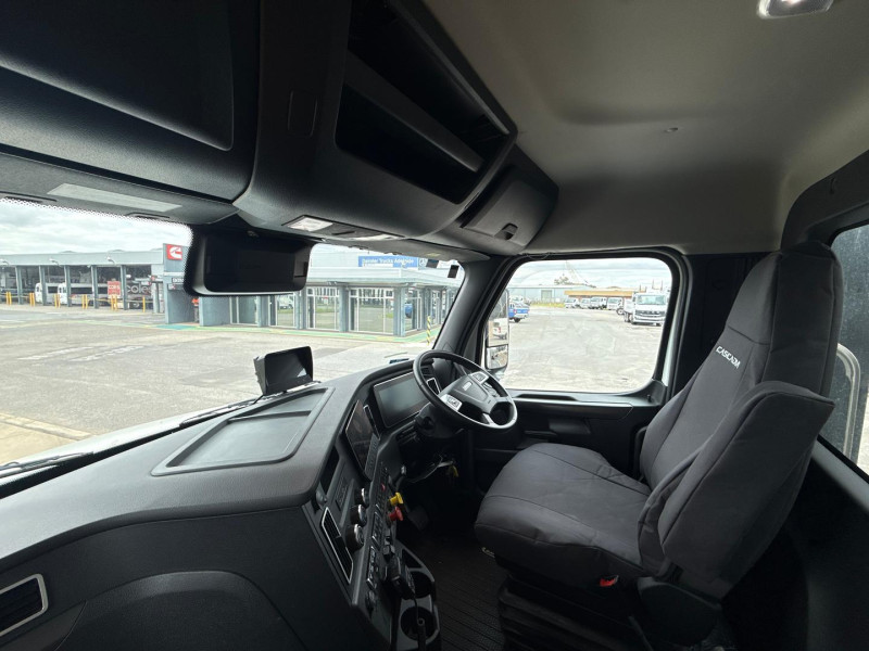 Velocity Truck Centers Australia