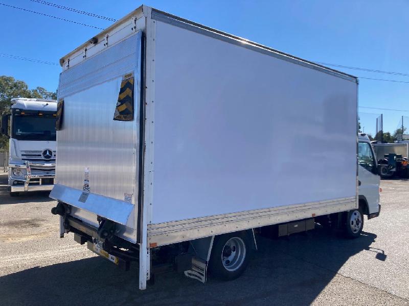 2018 Fuso Canter 515 