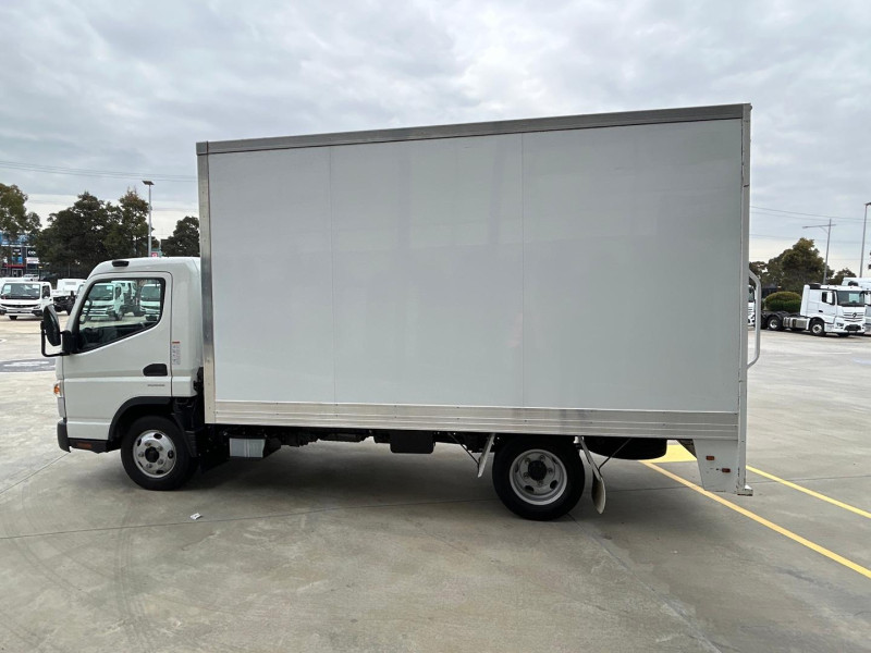 2022 Fuso Canter 515 Pantech with roller door 