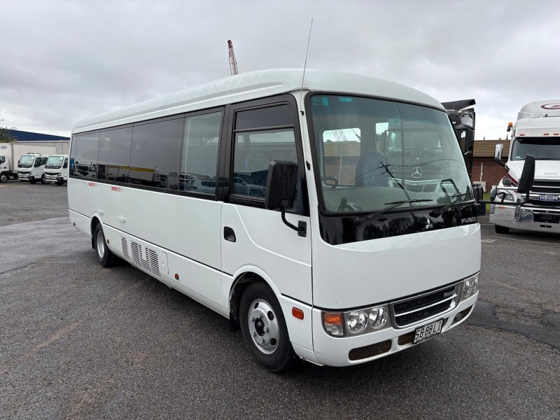 2016 Fuso Rosa Deluxe 25 Seat 