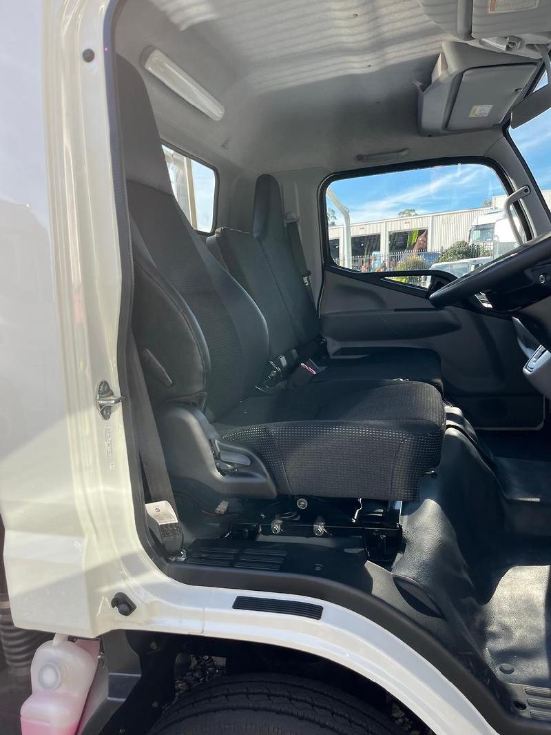 2024 Fuso Canter 515 Wide 