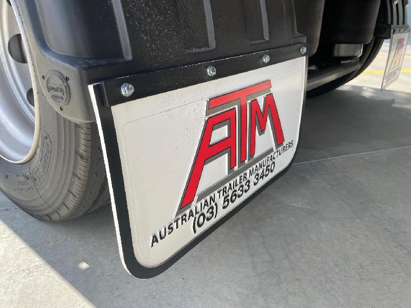 2024 Fuso Fighter 1224 LWB Auto with Tilt Slide Tray Fighter 