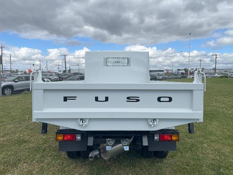 2024 Fuso Canter 615 White