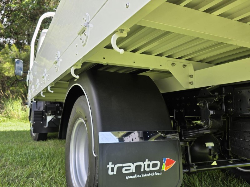 2025 Fuso Canter 615 HEAVY DUTY ALLOY TRAY 
