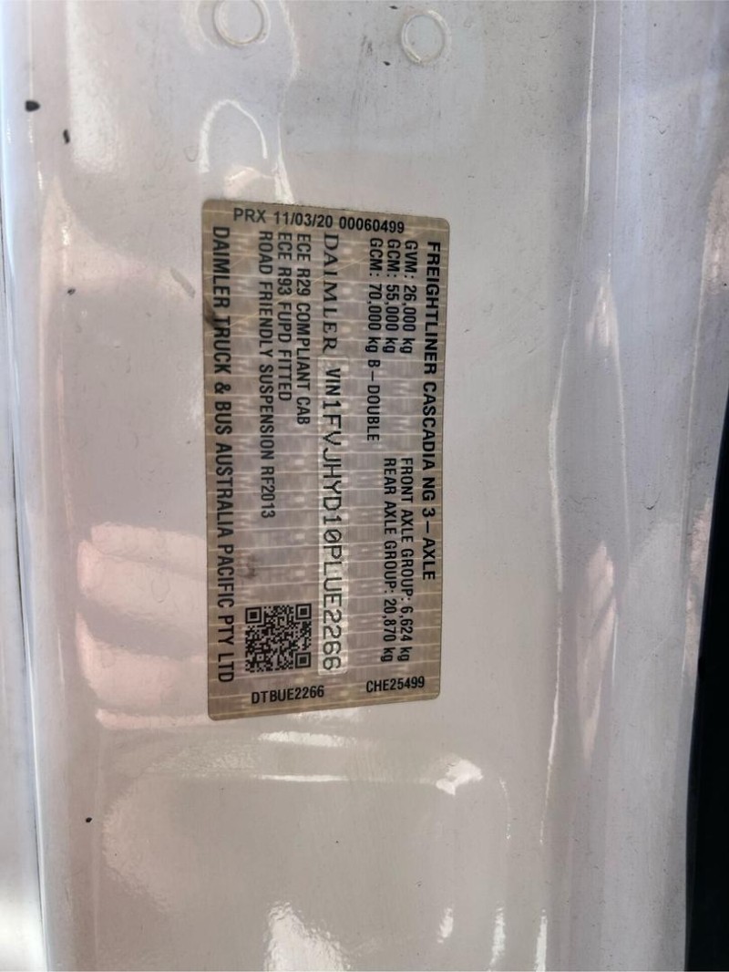 2022 Freightliner Cascadia 116 Day Cab 