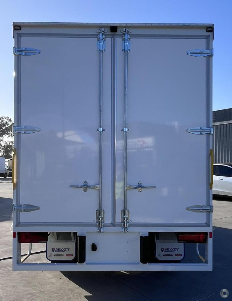 2026 Fuso Canter 815 6 PALLET CURTAINSIDE BODY 