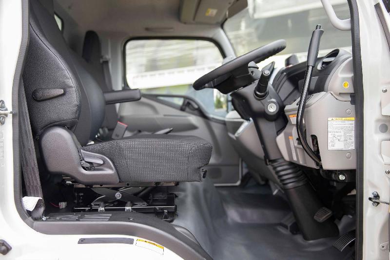 2024 Fuso Canter 815 