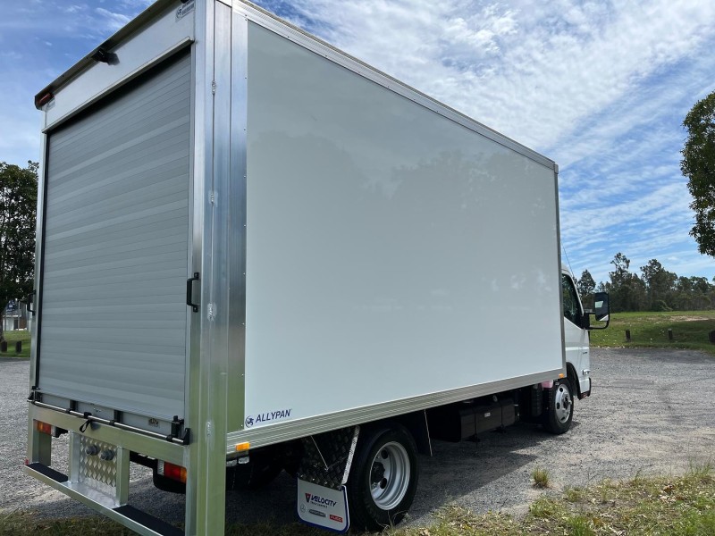 2024 Fuso Canter 515 ALLY PANTECH AND ROLLER DOOR 