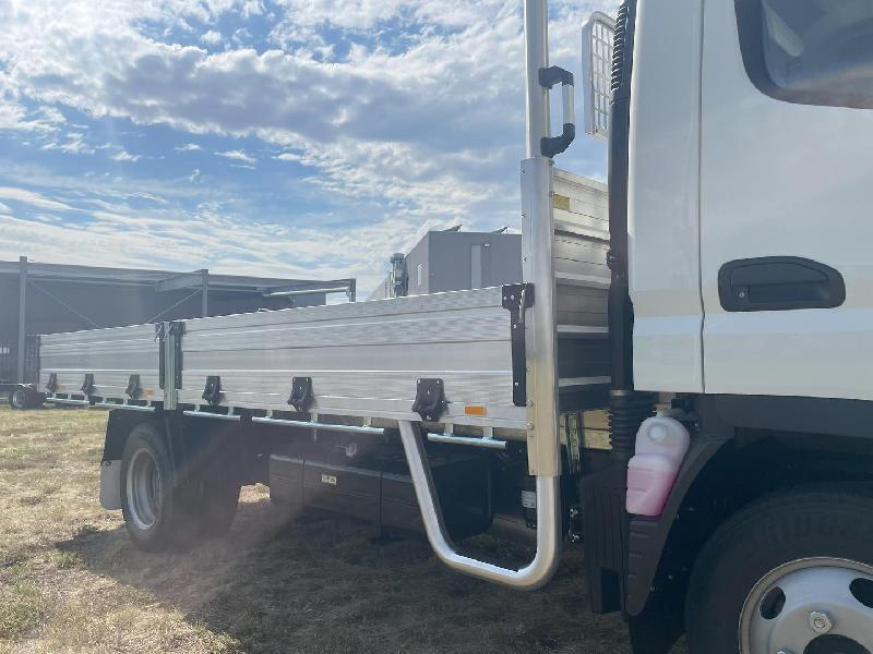 2024 Fuso Canter 515 