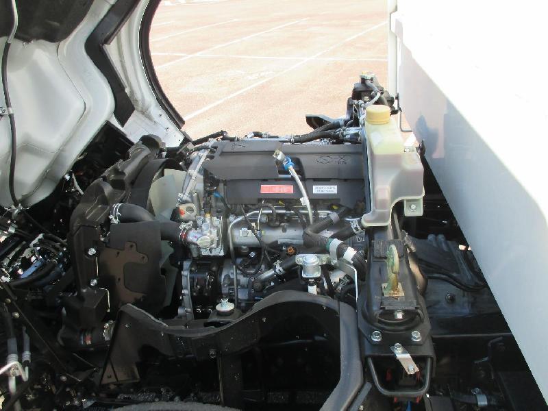 2024 Fuso CANTER 615 