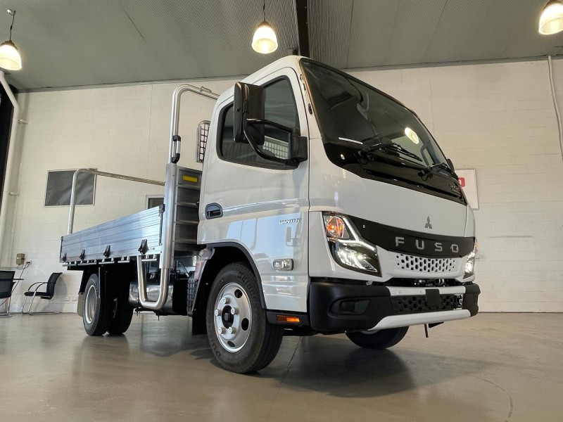 2024 Fuso Canter 515 Alloy Tray AMT City Cab Demo 